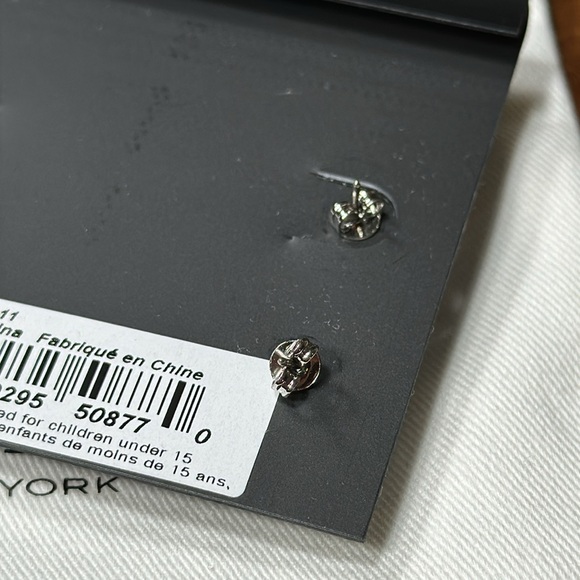 *NWT* COACH Signature Stud & Crystal Stud Earrings Set - Picture 8 of 8